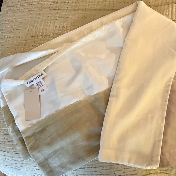 Satin and velvet shawl/wrap -- cream and taupe . New with Tags. Coldwater Creek - Picture 3 of 6